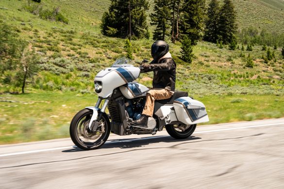 Indian Motorcycle and Forever Rad reveal Custom Chieftain for country music star – 2