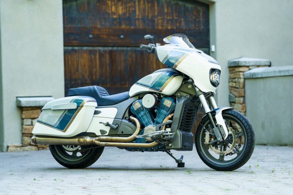 Indian Motorcycle and Forever Rad reveal Custom Chieftain for country music star – 8